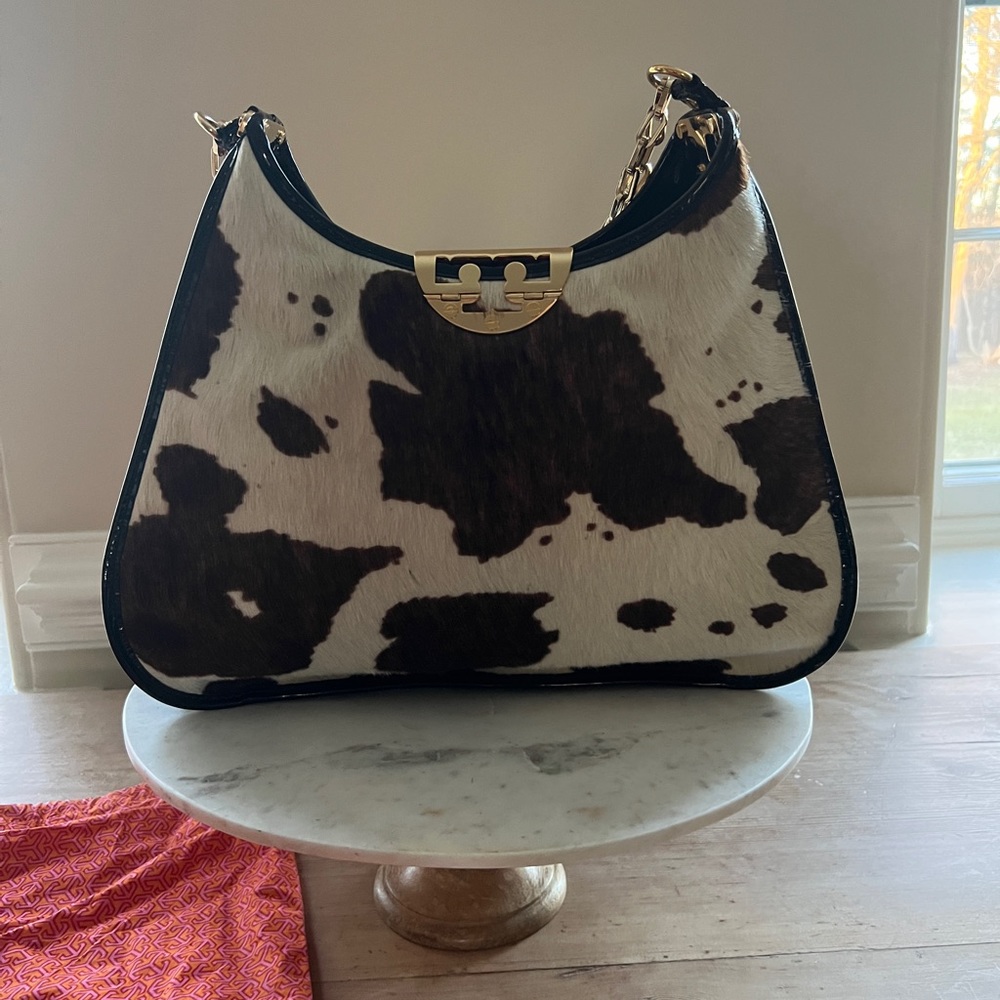 Adorable vintage black, brown and cream Tory Burch pony hair w/gold chain straps